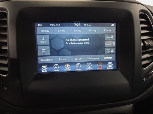 Used 2021 Jeep Compass Latitude w/ Convenience Group image 22