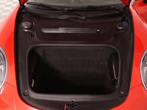 Used 2019 Porsche 911 Carrera RWD image 20