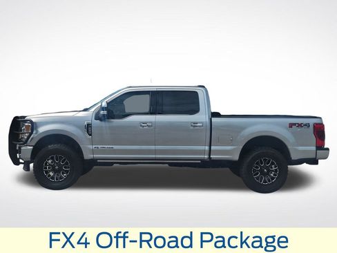 Certified 2020 Ford F250 Platinum w/ FX4 Off-Road Package AWD/4WD image 18