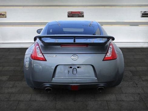 Used 2014 Nissan 370Z Coupe image 6