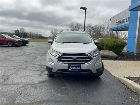 Used 2020 Ford EcoSport SE w/ SE Convenience Package image 2