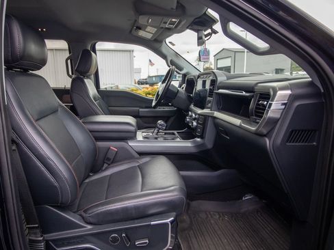 Used 2021 Ford F150 Lariat w/ FX4 Off-Road Package AWD/4WD image 18