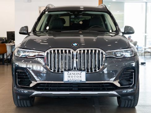 Used 2021 BMW X7 xDrive40i w/ Cold Weather Package AWD/4WD image 2