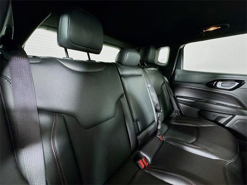 Used 2024 Jeep Compass Trailhawk image 25