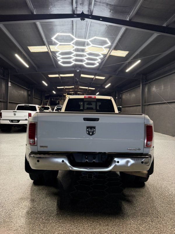 Used 2013 RAM 3500 Laramie w/ Convenience Group AWD/4WD image 5