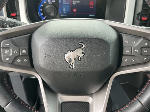 Used 2024 Ford Bronco Heritage Edition AWD/4WD image 17