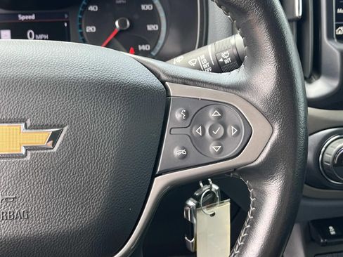 Used 2021 Chevrolet Colorado Z71 w/ Safety Package AWD/4WD image 30