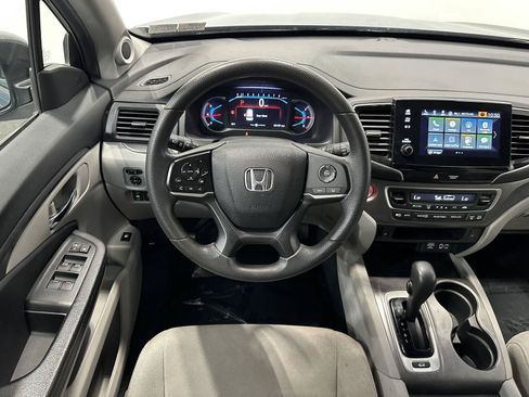 Used 2020 Honda Pilot EX image 17