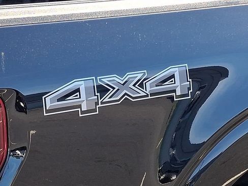 Certified 2025 Ford F150 Platinum AWD/4WD image 28