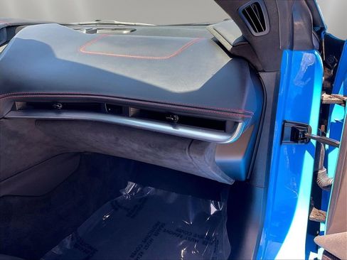 Used 2023 Chevrolet Corvette Stingray Premium Cpe w/ Z51 Performance Package RWD image 23