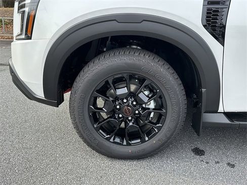 New 2026 Nissan Armada PRO-4X image 12