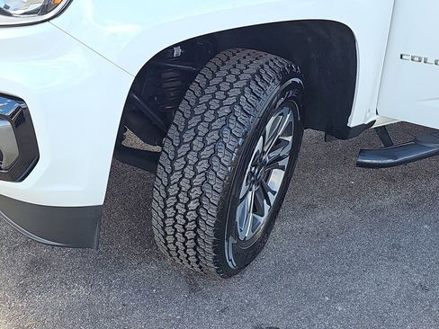 Used 2022 Chevrolet Colorado Z71 image 36