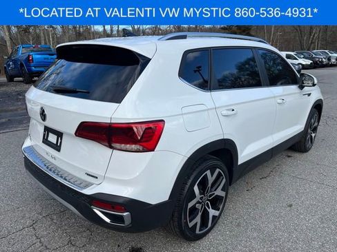 Certified 2023 Volkswagen Taos SEL image 6