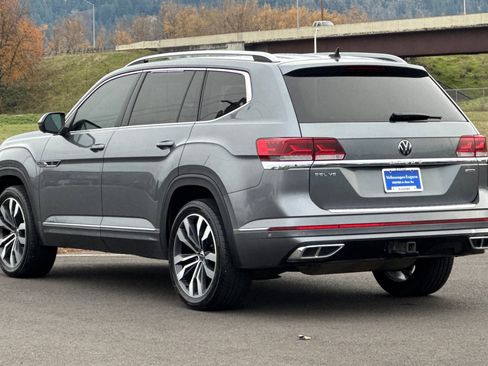 Used 2022 Volkswagen Atlas SEL Premium image 5
