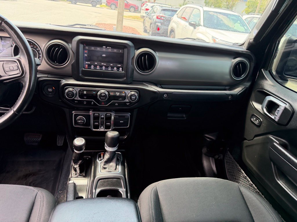 Used 2022 Jeep Gladiator Sport AWD/4WD image 21