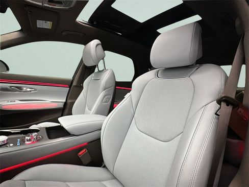 New 2026 Genesis GV70 2.5T Advanced image 6