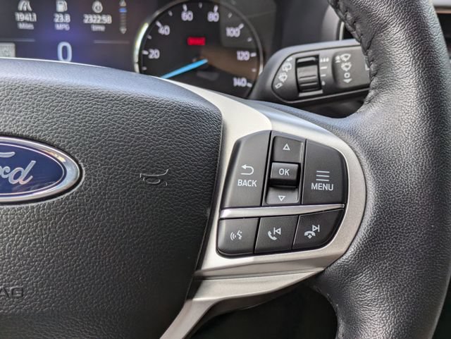 Used 2023 Ford Explorer XLT w/ Equipment Group 202A AWD/4WD image 32