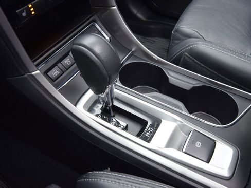 Used 2021 Subaru Ascent Limited w/ Technology Package image 26