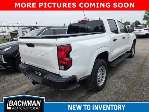 Used 2025 Chevrolet Colorado W/T w/ Advanced Trailering Package RWD image 7