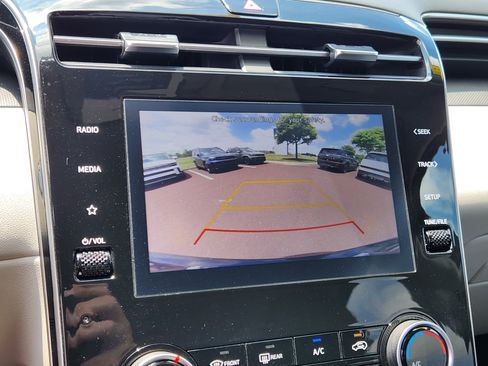Certified 2023 Hyundai Tucson SEL AWD/4WD image 22