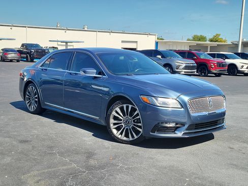 Used 2020 Lincoln Continental w/ Premium Package FWD image 34