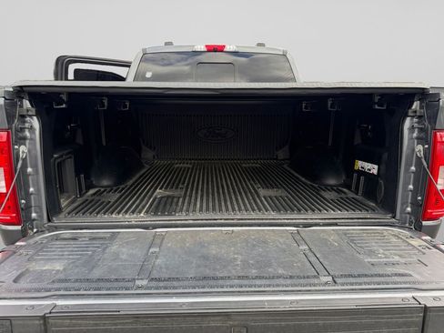 Used 2022 Ford F150 XLT w/ Equipment Group 302A High image 19