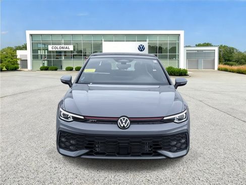 New 2026 Volkswagen GTI SE FWD image 8