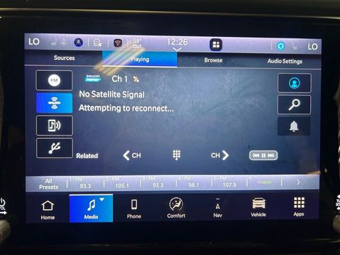Used 2023 Jeep Grand Wagoneer Series III AWD/4WD image 15