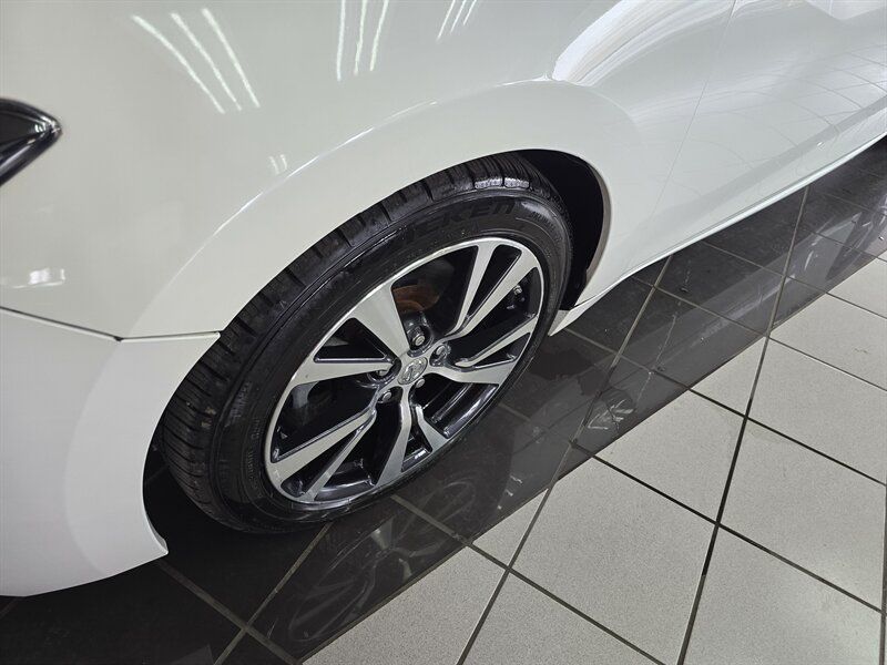 Used 2017 Nissan Maxima 3.5 SV FWD image 35