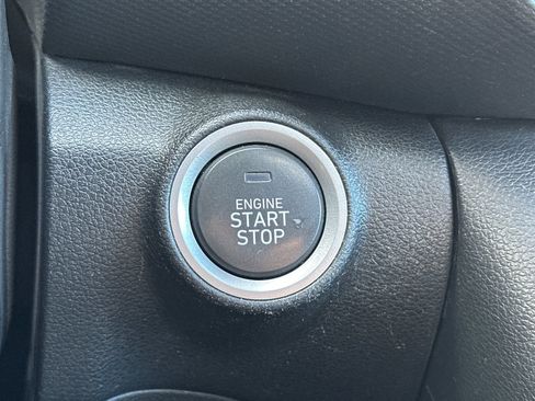 Used 2021 Hyundai Kona Limited w/ Cargo Package image 22