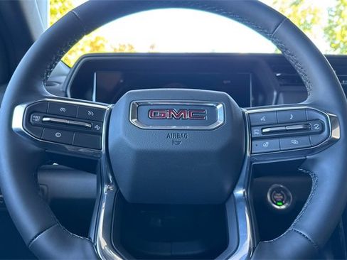 New 2026 GMC Terrain Elevation image 23