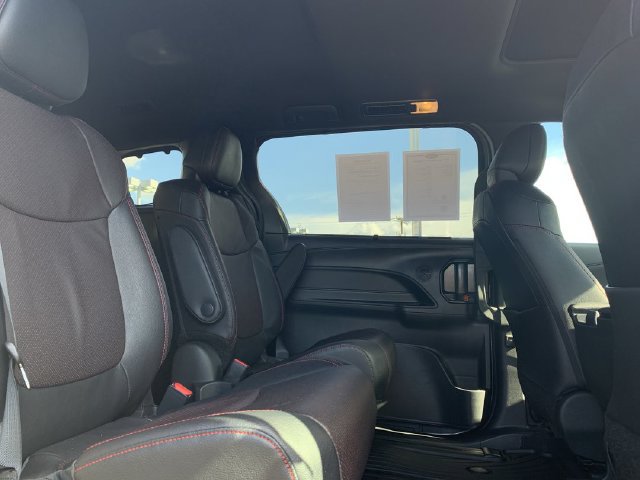 Certified 2025 Toyota Sienna XSE w/ XSE Premium Package AWD/4WD image 34