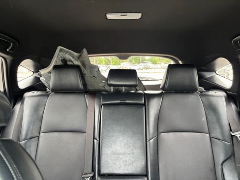 Used 2021 Toyota Venza Limited AWD/4WD image 22