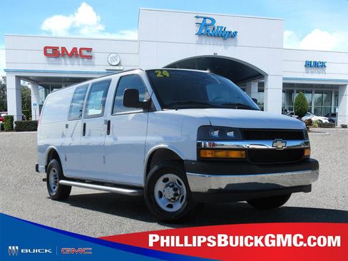 Used 2024 Chevrolet Express 2500 w/ Driver Convenience Package image 1