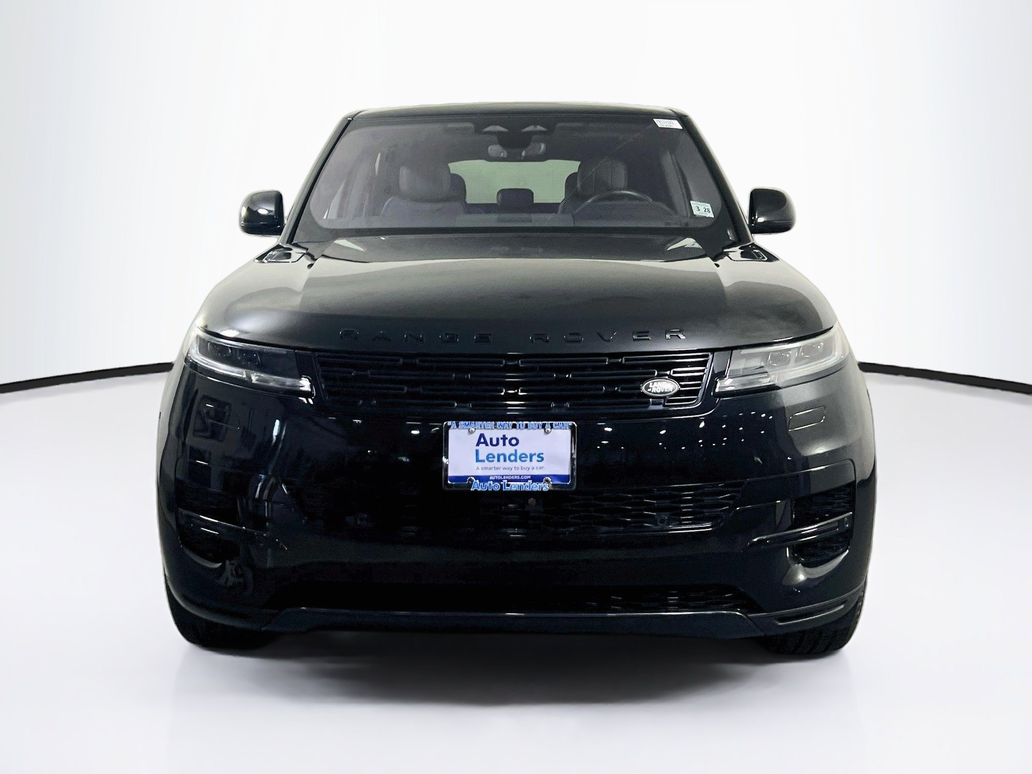 Used 2023 Land Rover Range Rover Sport SE AWD/4WD image 2