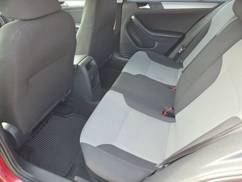 Used 2017 Volkswagen Jetta S FWD image 11
