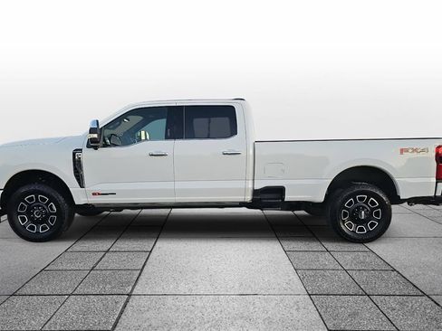 Used 2024 Ford F350 Platinum image 8