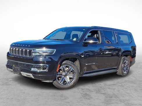 Certified 2024 Jeep Wagoneer L Series II w/ Flexible Seating Group image 1