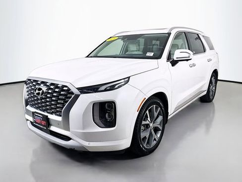 Used 2021 Hyundai Palisade Limited w/ Cargo Package AWD/4WD image 3