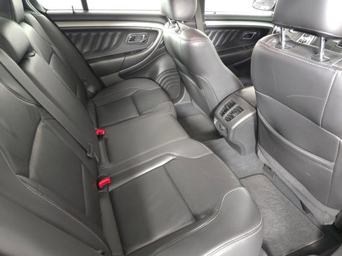 Used 2019 Ford Taurus SEL image 16