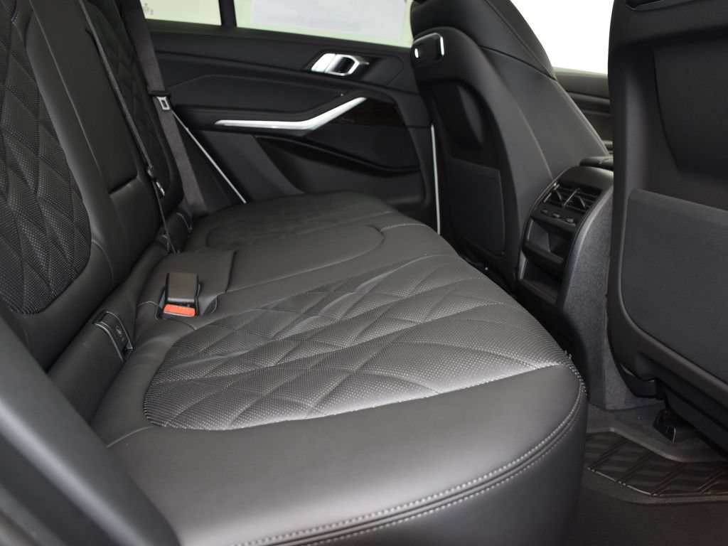 Used 2026 BMW X5 sDrive40i w/ Parking Assistance Package RWD image 22