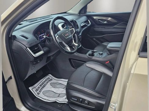 Used 2023 GMC Terrain SLT w/ Elevation Edition FWD image 6