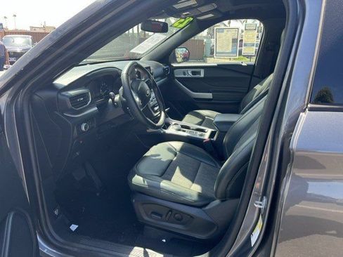 Used 2023 Ford Explorer Timberline w/ Timberline Technology Package AWD/4WD image 11