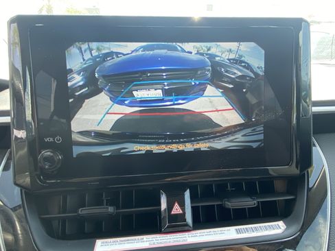 Used 2024 Toyota Corolla LE image 7