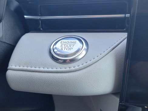 New 2026 Lincoln Nautilus Reserve image 23