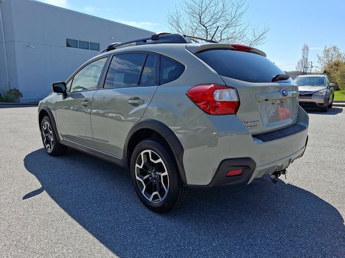 Used 2017 Subaru Crosstrek 2.0i Premium image 4