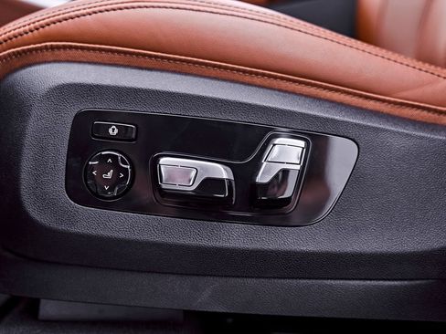 Used 2026 BMW X5 M60i AWD/4WD image 62