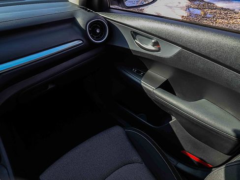 Certified 2024 Kia Forte LXS image 18