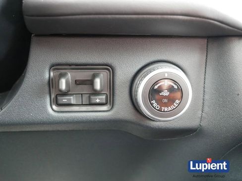 Used 2025 Lincoln Navigator Black Label AWD/4WD image 28