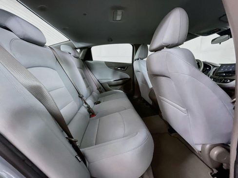 Used 2023 Chevrolet Malibu LS FWD image 27